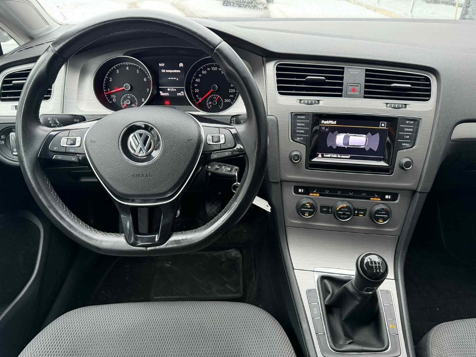 VW Golf VII 1,4 TSi 122 Comfortline BMT 5d
