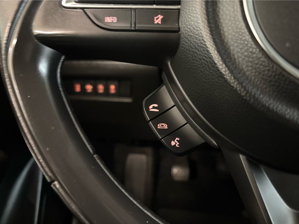 Suzuki Swift 1,0 Boosterjet SHVS Exclusive 5d