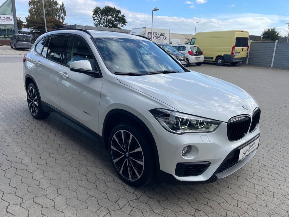 BMW X1 2,0 sDrive20i Advantage aut. 5d