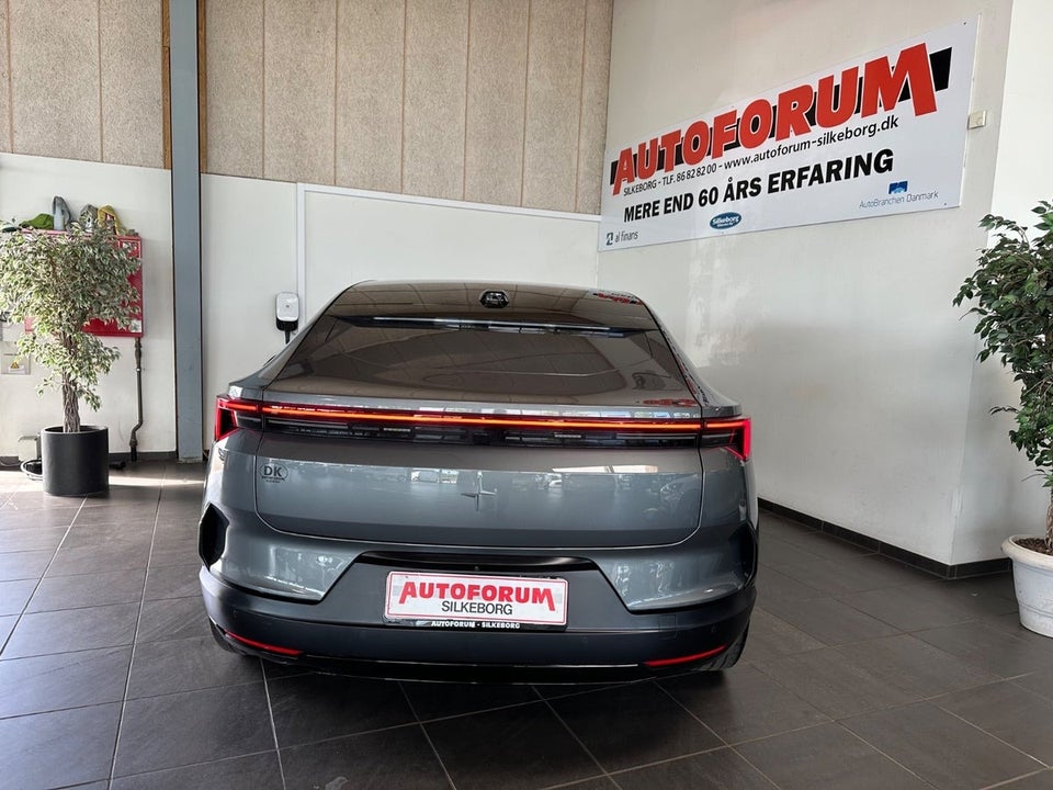 Polestar 4 Long Range AWD 5d