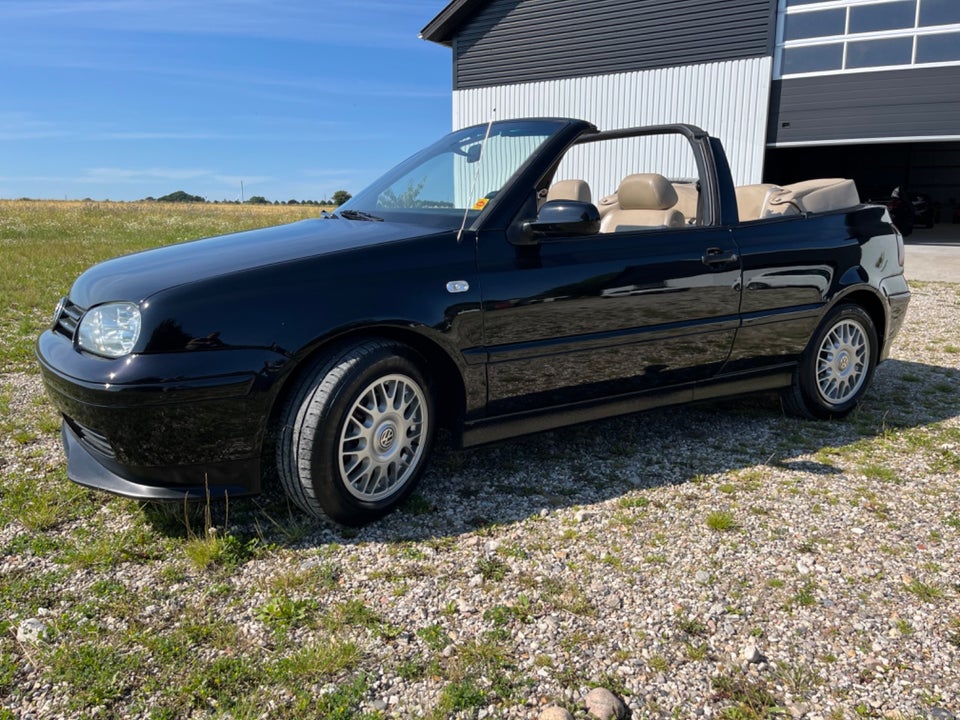 VW Golf IV 2,0 Highline Cabriolet 2d