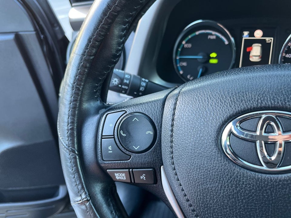 Toyota RAV4 2,5 Hybrid H3+ MDS 5d