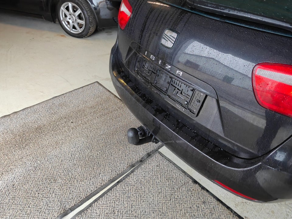 Seat Ibiza 1,4 16V Style ST 5d