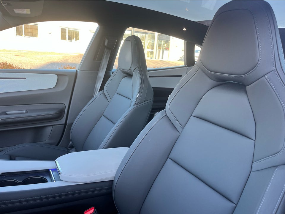 Polestar 4 Long Range Nordic Edition AWD 5d