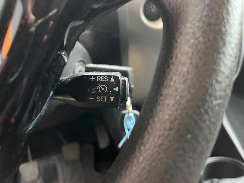 Citroën C1 1,0 e-VTi Shine 5d