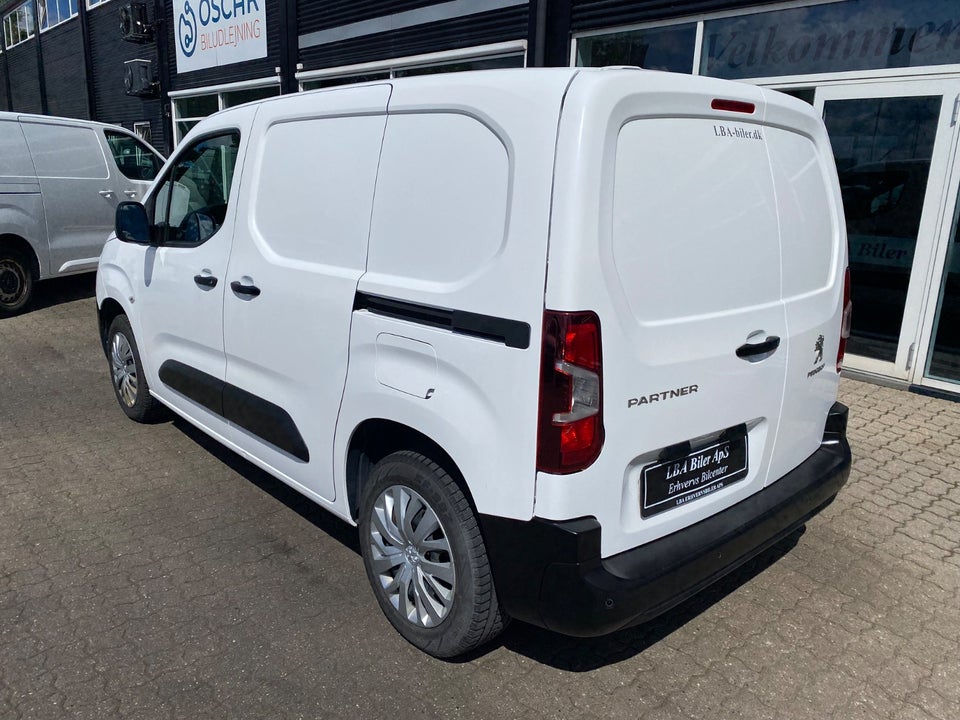 Peugeot Partner 1,5 BlueHDi 100 L1V1 Plus Van