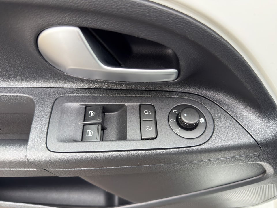 VW Up! 1,0 MPi 60 Move Up! BMT 5d