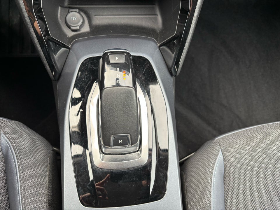 Peugeot 2008 1,2 PureTech 130 Edition:210+ EAT8 5d