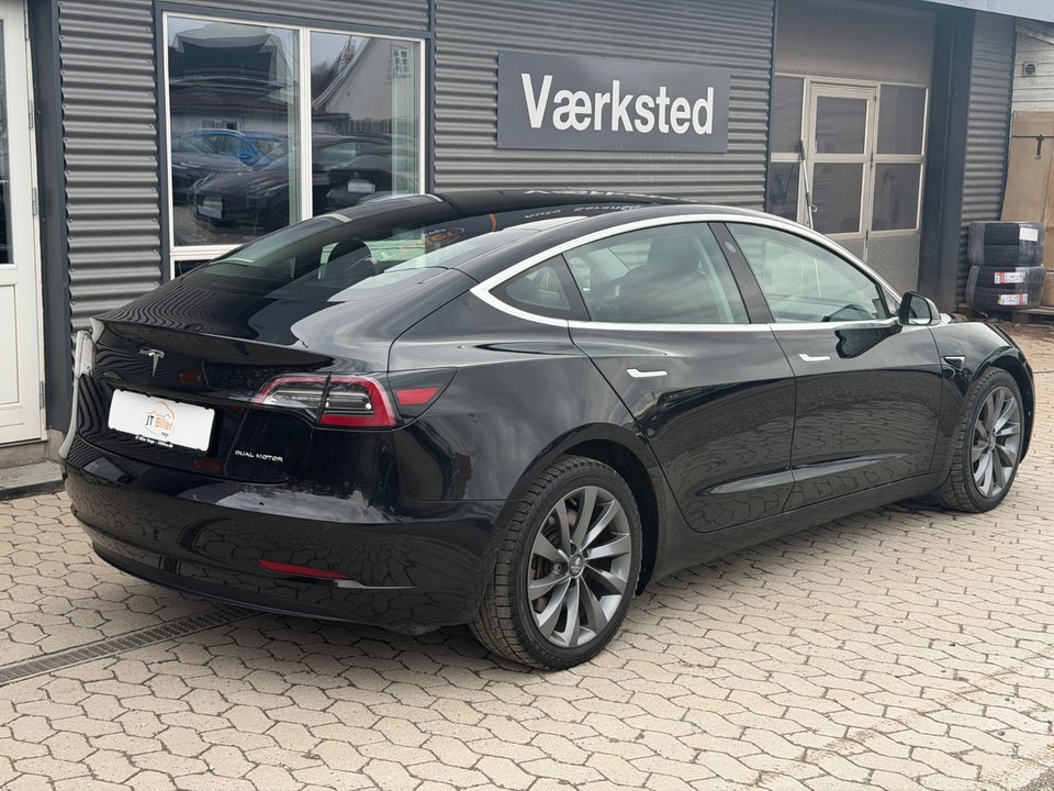 Tesla Model 3 Long Range AWD 4d