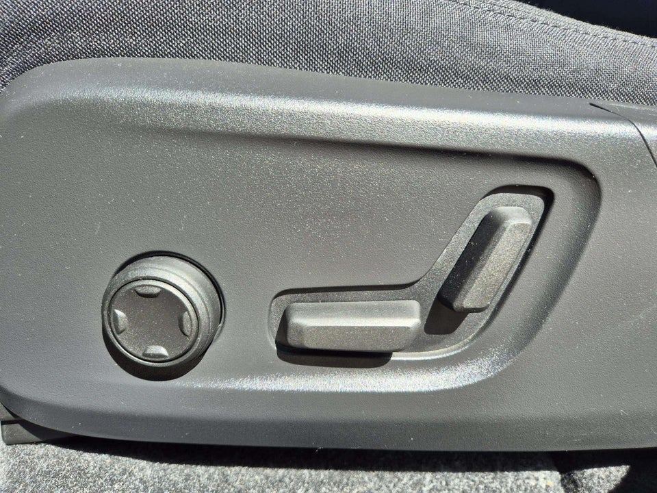 Volvo XC40 P6 ReCharge Ultimate 5d