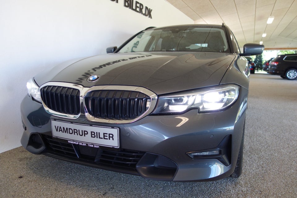 BMW 320d 2,0 Touring Sport Line aut. 5d