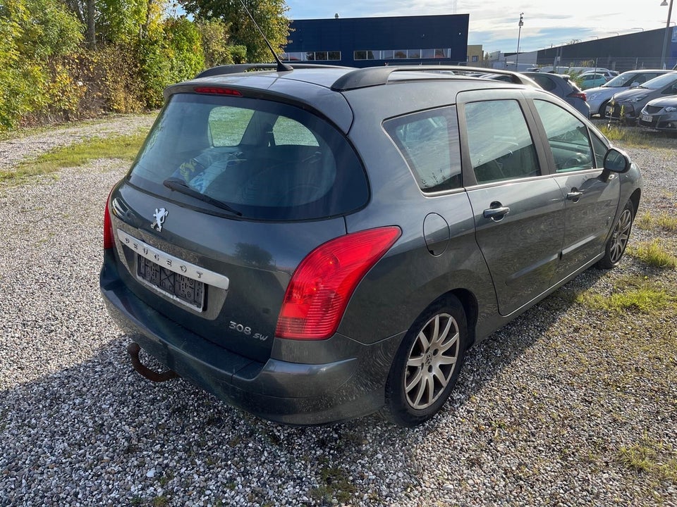 Peugeot 308 1,6 HDi 109 Comfort+ stc. 5d