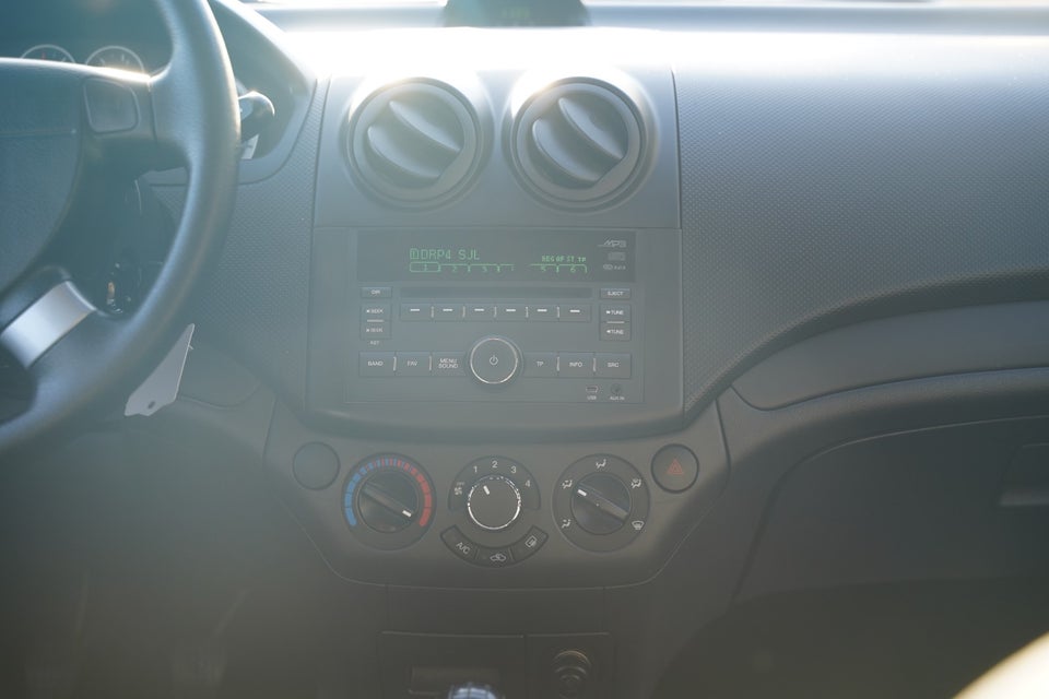 Chevrolet Aveo 1,2 LS 5d