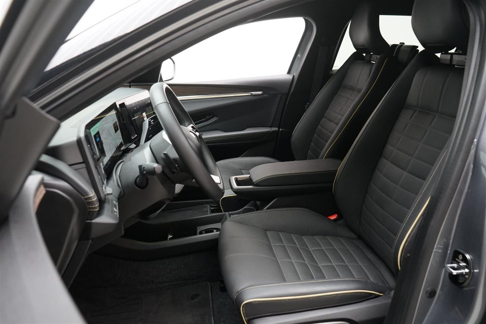 Renault Megane E-Tech 60 Iconic 5d