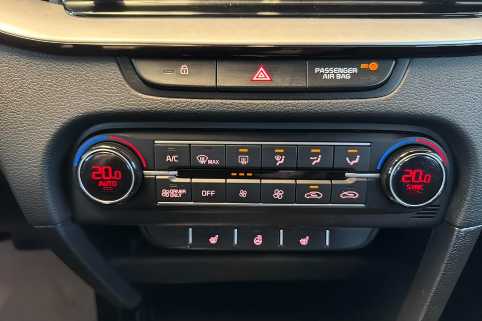 Kia Ceed 1,6 PHEV Prestige SW DCT 5d