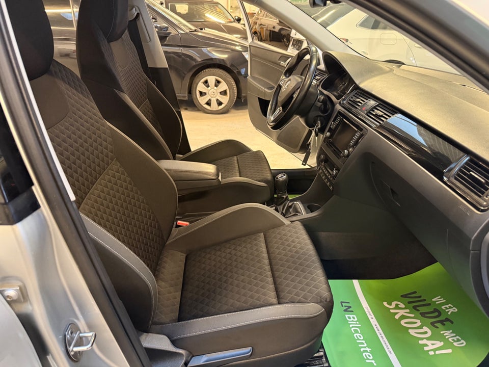 Skoda Rapid 1,2 TSi 110 Ambition 5d