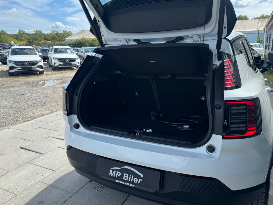 Volvo EX30 Twin Performance Plus 5d