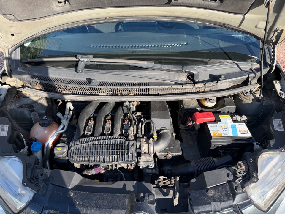 Citroën C1 1,2 PureTech Feel Complet 5d