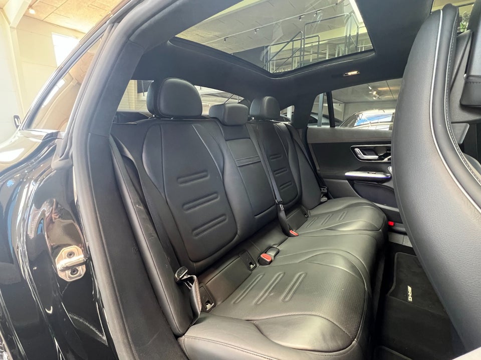 Mercedes EQE43 AMG 4Matic 4d