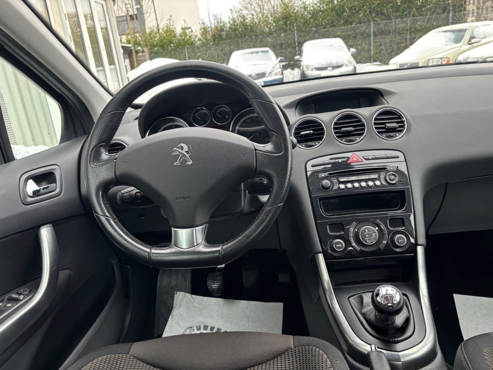 Peugeot 308 1,6 HDi 92 Style 5d