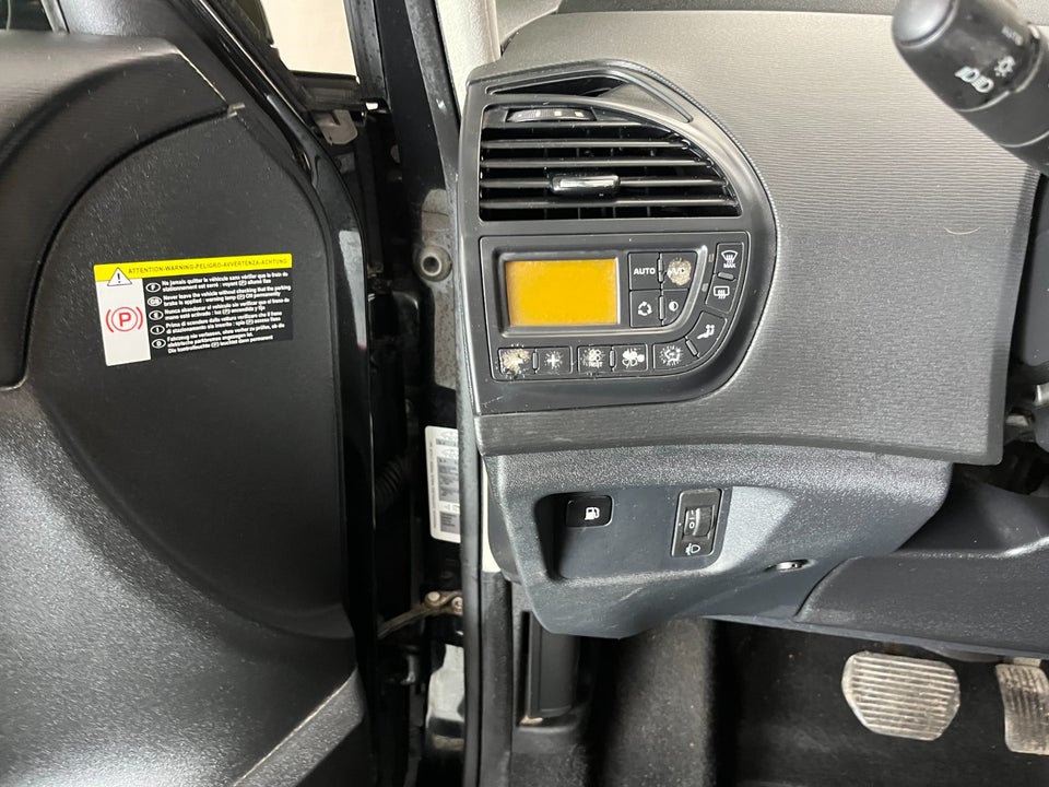 Citroën Grand C4 Picasso 1,6 HDi 109 Seduction E6G 7prs 5d