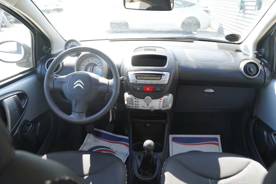 Citroën C1 1,0i Attraction 5d