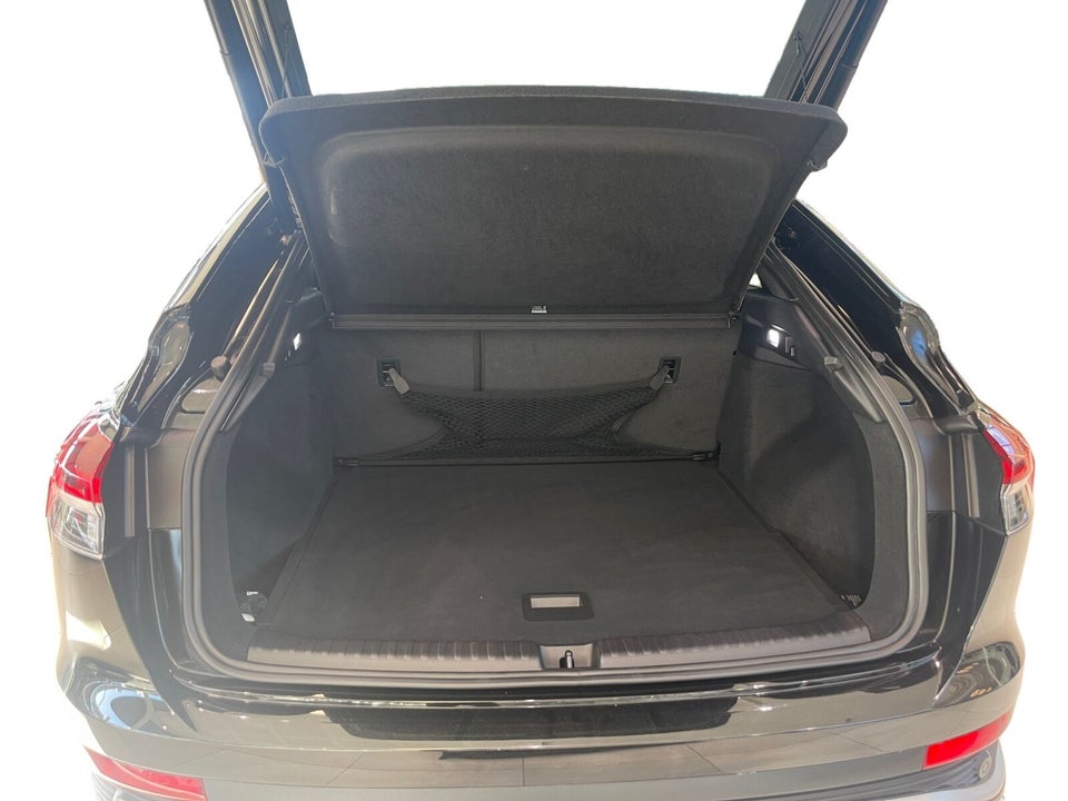 Audi Q4 e-tron 40 S-line Sportback 5d