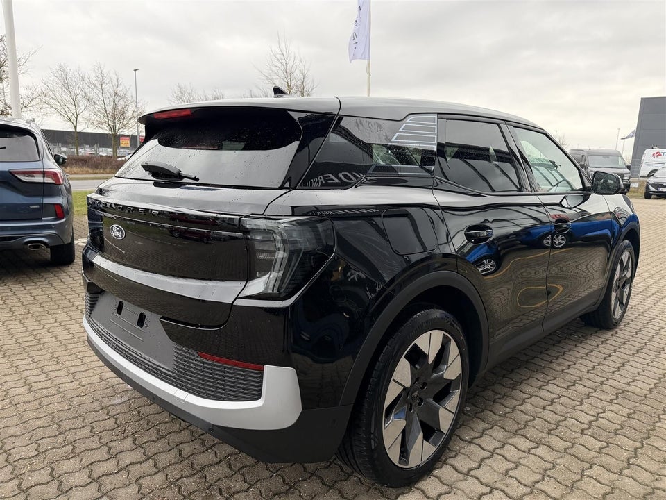 Ford Explorer 77 Premium Extended Range 5d