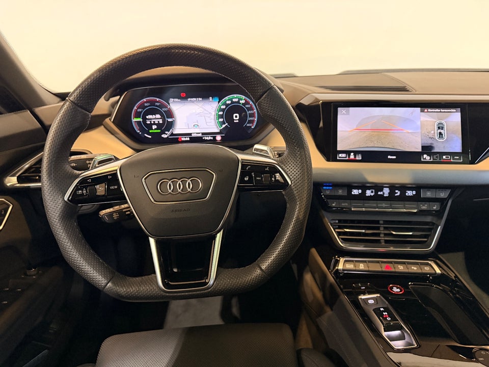 Audi e-tron GT quattro 4d