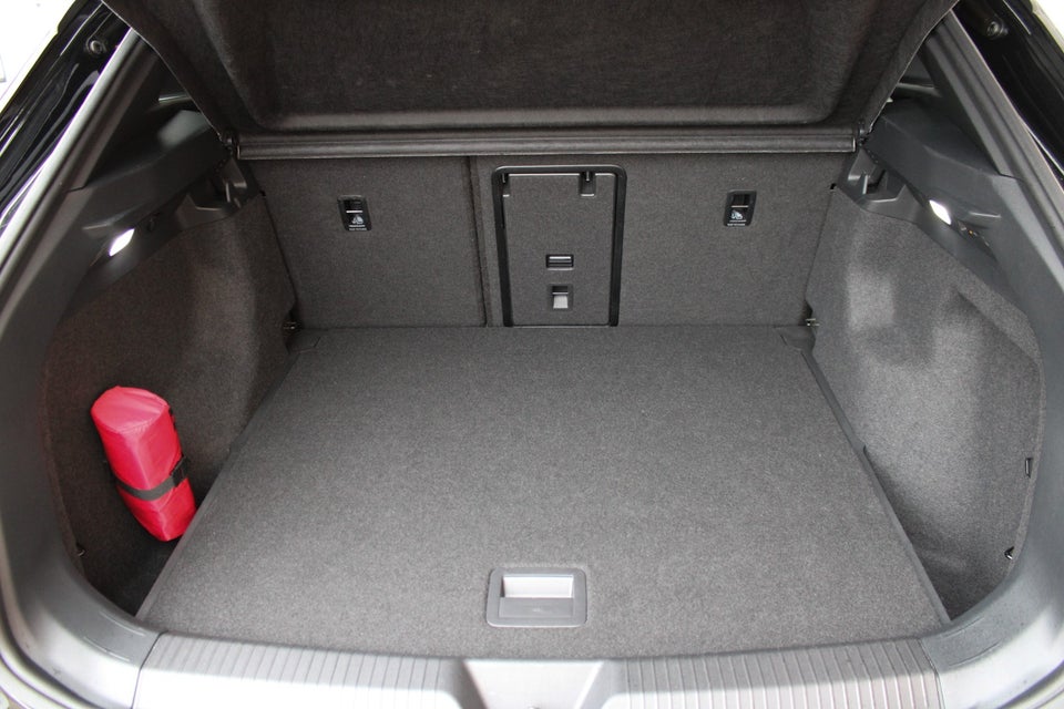 VW ID.4 77 Style 4Motion 5d