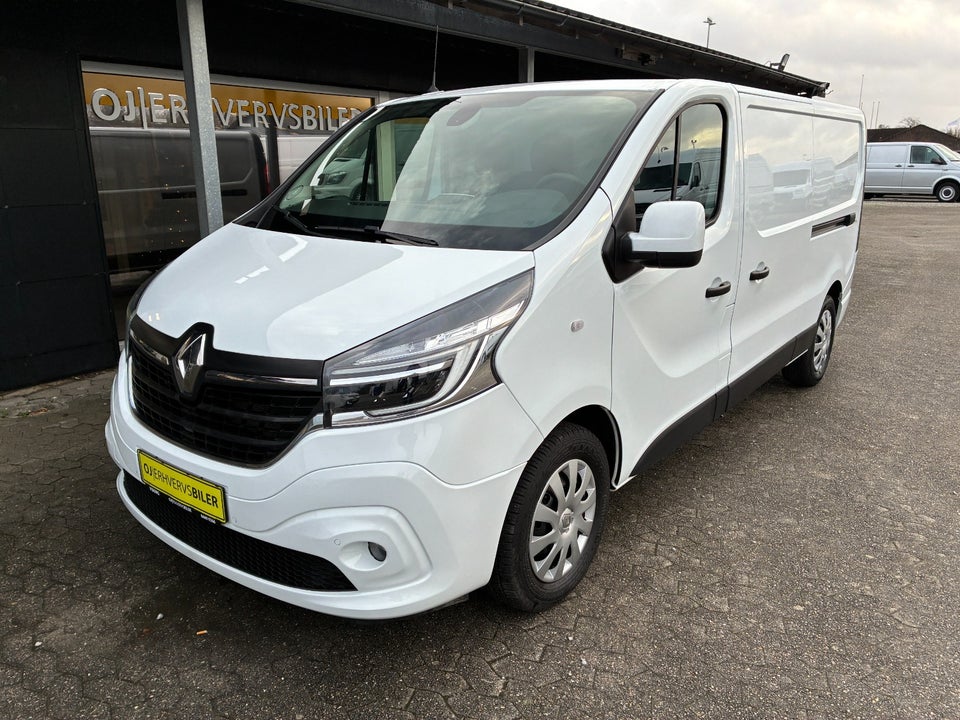 Renault Trafic T29 2,0 dCi 120 L2H1