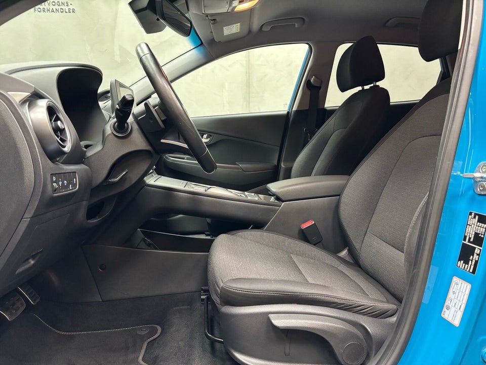Hyundai Kona 64 EV Essential 5d
