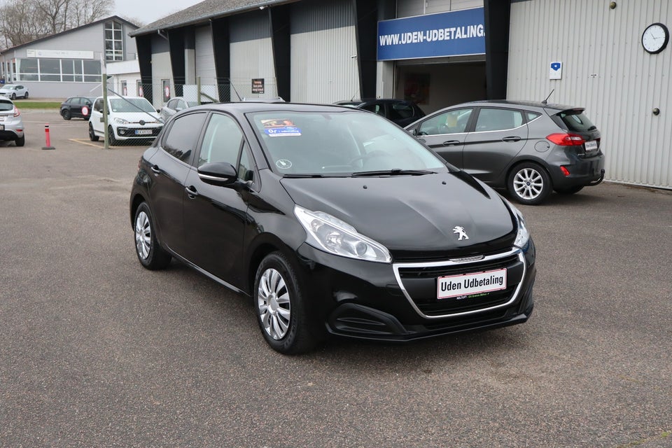 Peugeot 208 1,5 BlueHDi 100 Allure+ 5d