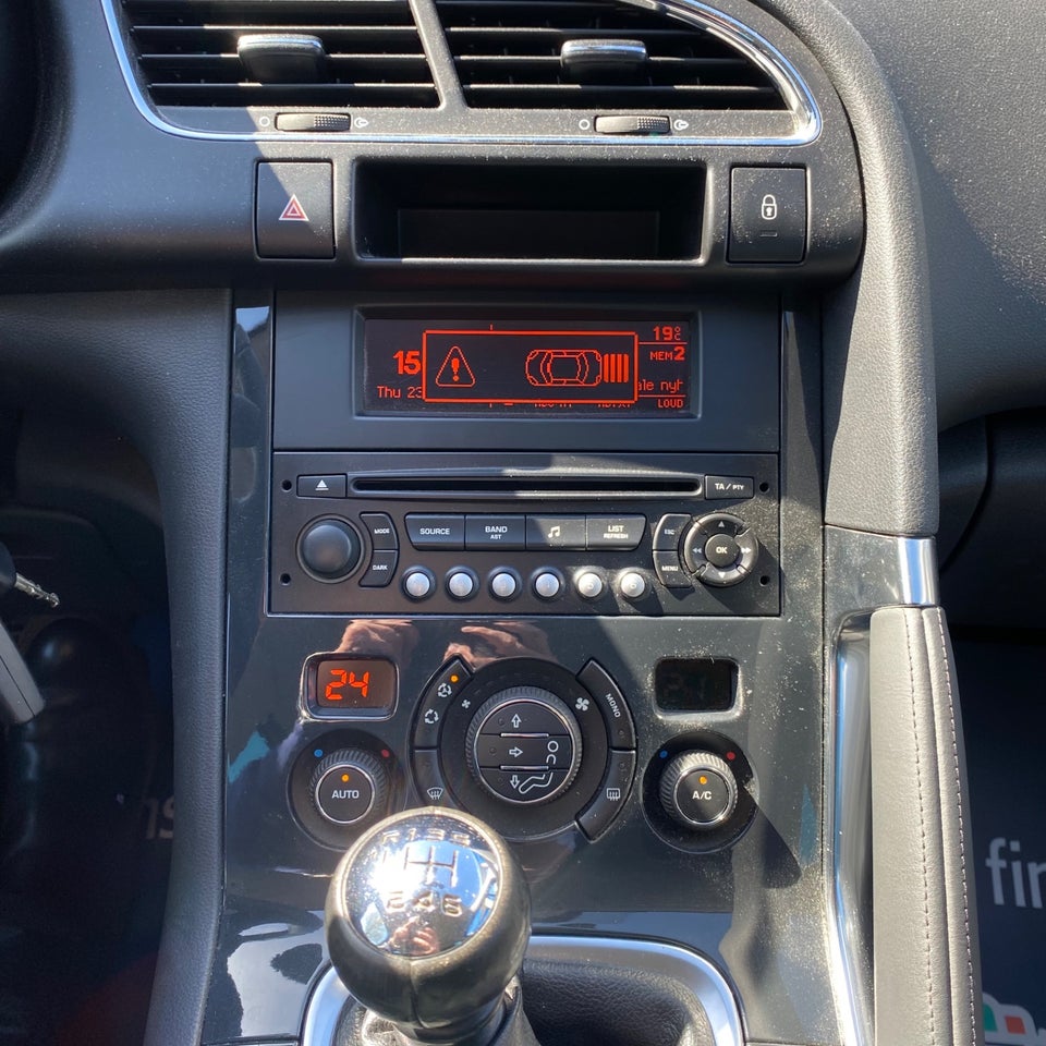 Peugeot 3008 2,0 HDi 150 Active 5d