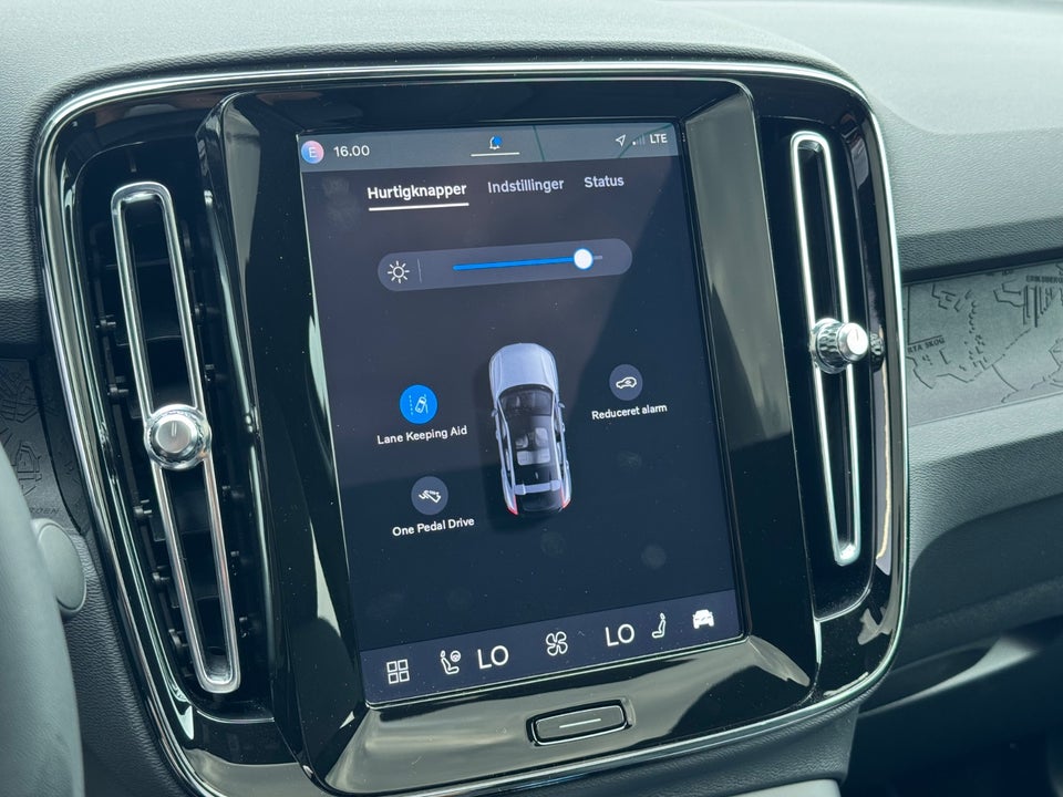 Volvo C40 ReCharge Twin Plus 5d