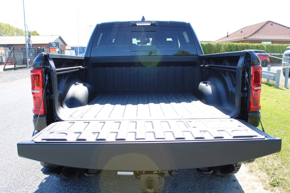 Dodge RAM 1500 3,0 RHO aut. 4d