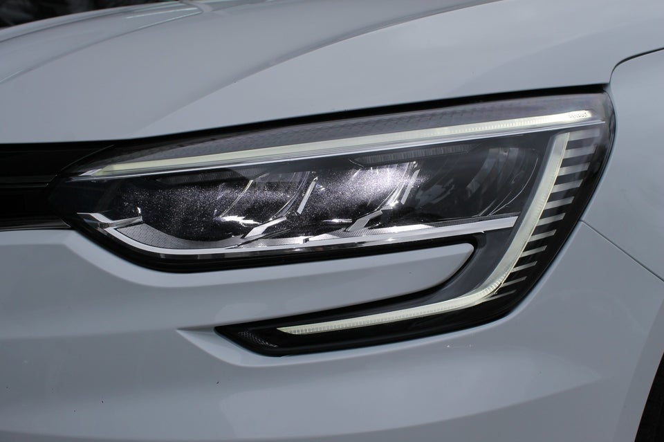 Renault Megane IV 1,5 dCi 115 Intens Sport Tourer EDC Van 5d