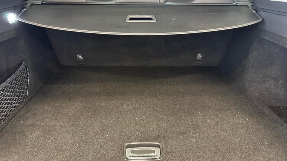 MG Marvel R Luxury 5d