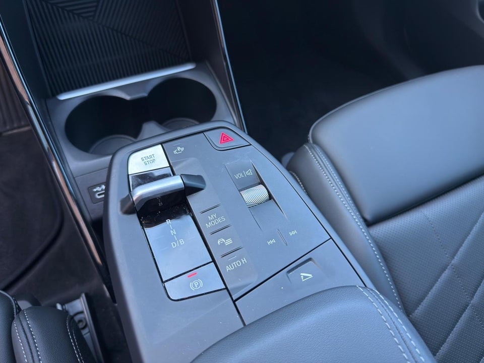 BMW iX1 eDrive20 5d