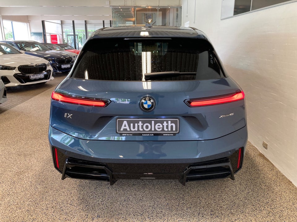 BMW iX xDrive45 M-Sport 5d