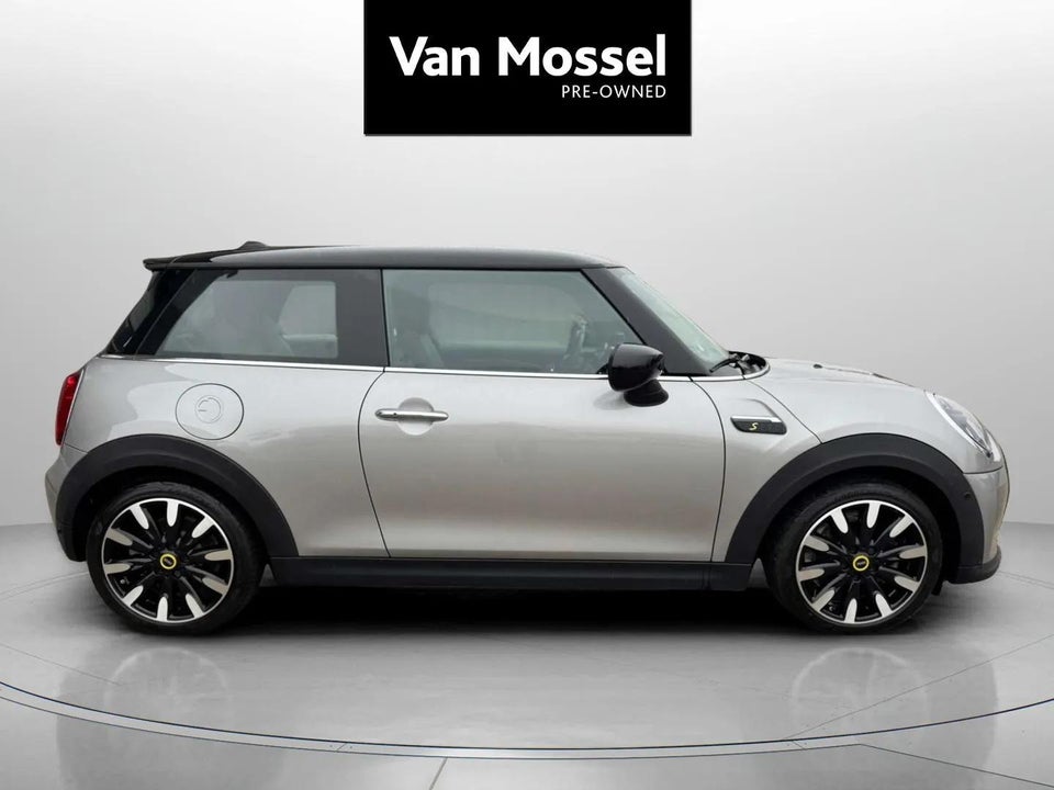 MINI Cooper SE Edition Premium Plus 3d