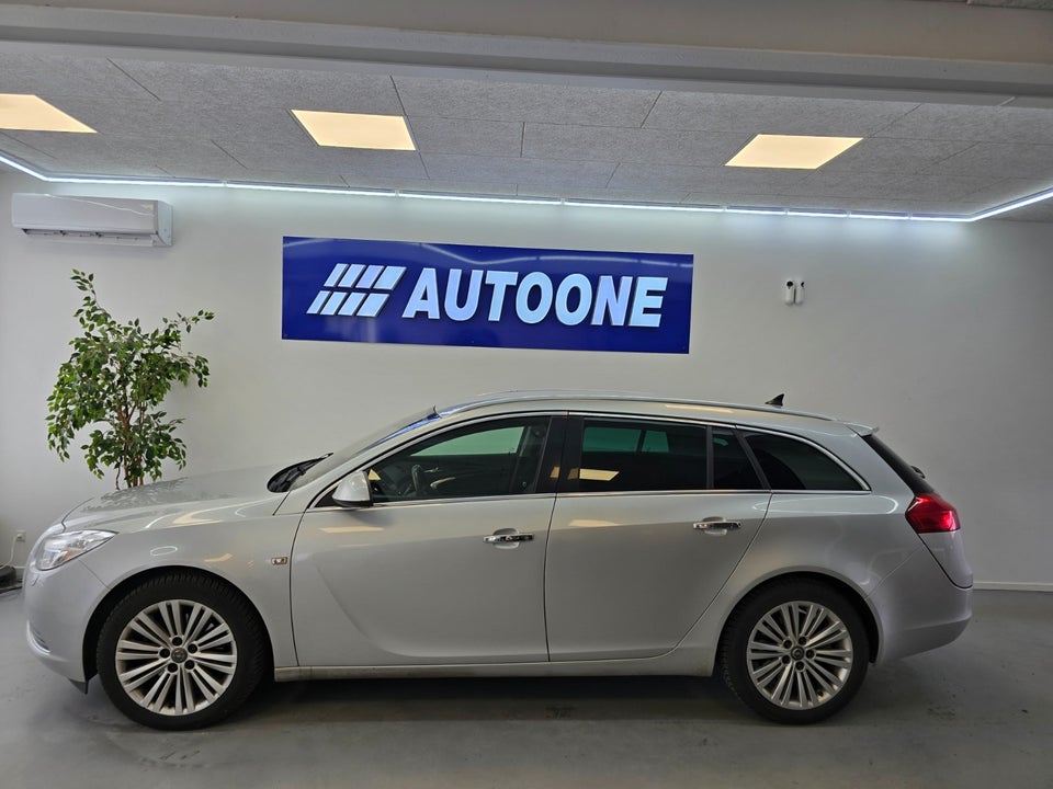 Opel Insignia 2,0 CDTi 160 Cosmo Sports Tourer aut. 5d