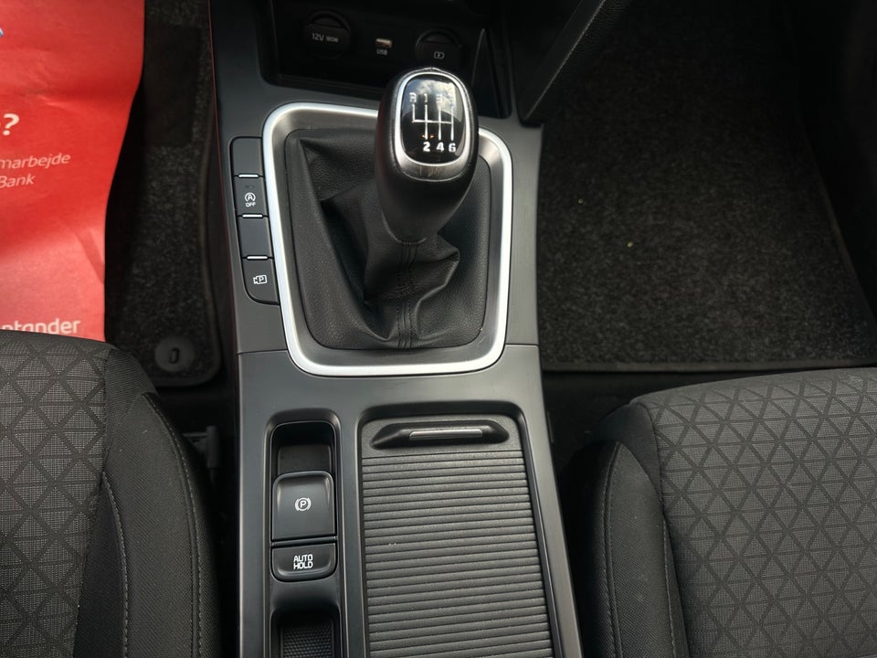 Kia Ceed 1,0 T-GDi Prestige SW 5d