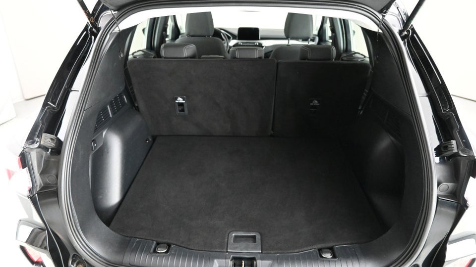 Ford Kuga 2,5 PHEV Titanium CVT 5d