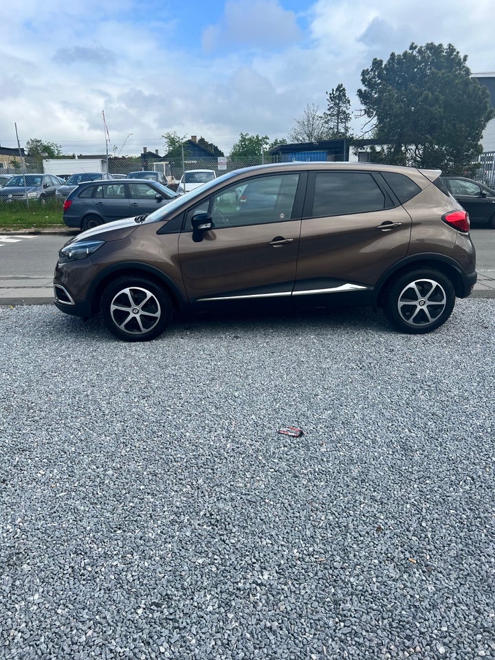 Renault Captur 1,5 dCi 90 Expression EDC 5d