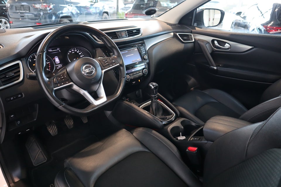 Nissan Qashqai 1,5 dCi 115 Tekna 5d