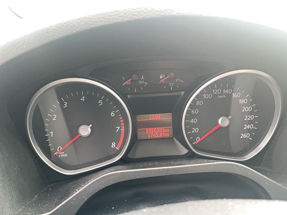 Ford S-MAX 2,0 Ambiente 5d