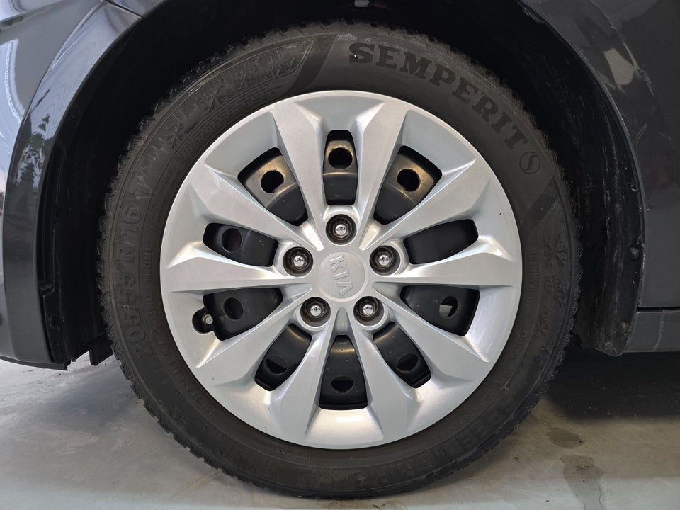 Kia Ceed 1,6 CRDi 136 Attraction SW 5d