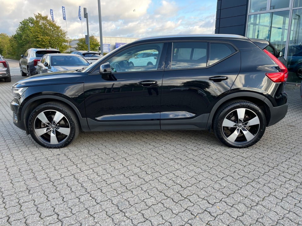 Volvo XC40 2,0 T4 190 Momentum aut. 5d