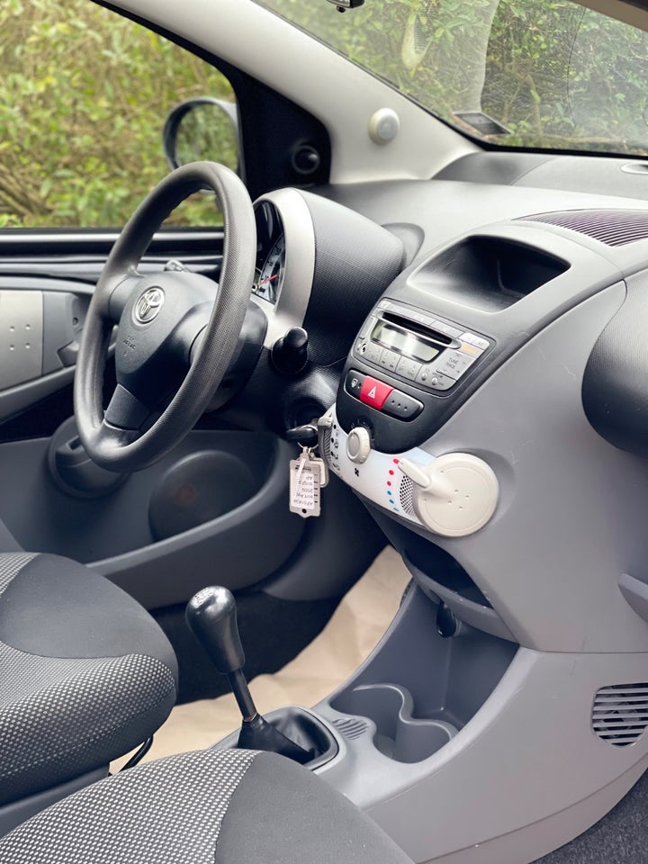 Toyota Aygo 1,0 Black 5d